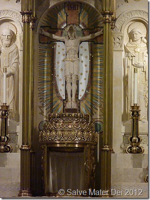 Without priests there would be no Mass, no Eucharist  © SalveMaterDei.com, 2012